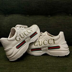 Gucci sneakers size8 for women